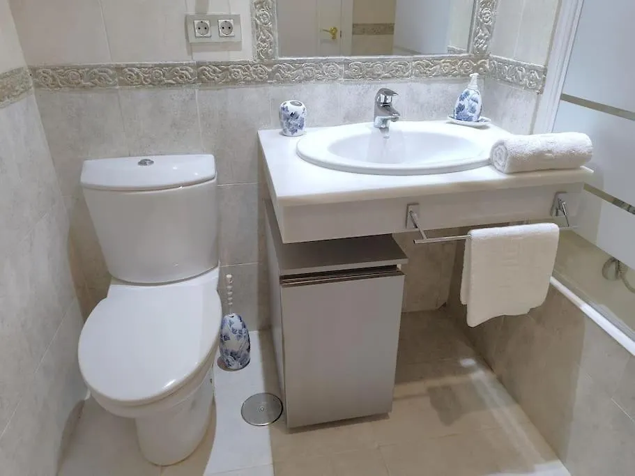 Evans Realty Ax Playa & Piscinas & Garaje Estepona