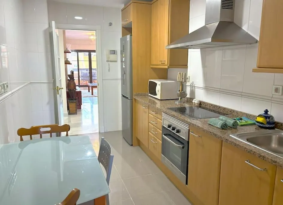 Evans Realty Ax Playa & Piscinas & Garaje Estepona