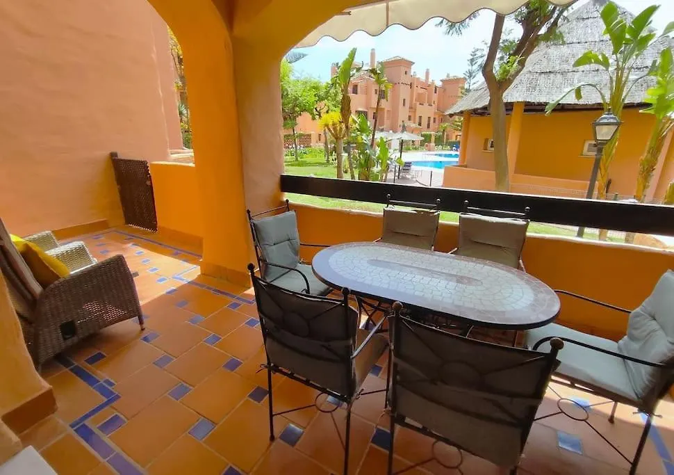 Evans Realty Ax Playa & Piscinas & Garaje Estepona Spain