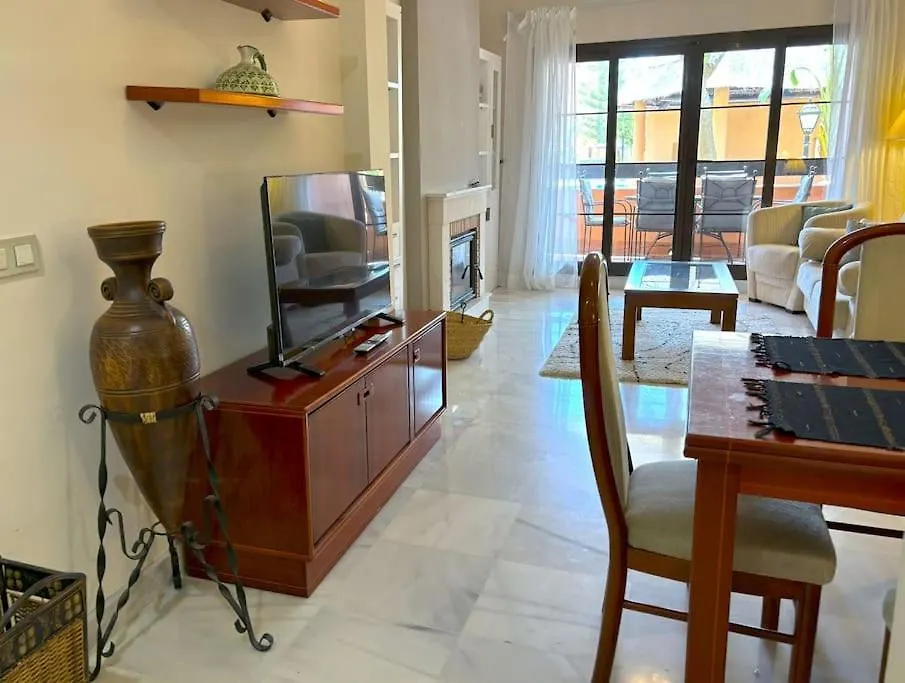 Evans Realty Ax Playa & Piscinas & Garaje Estepona