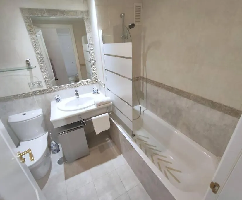 Evans Realty Ax Playa & Piscinas & Garaje Estepona 0*,
